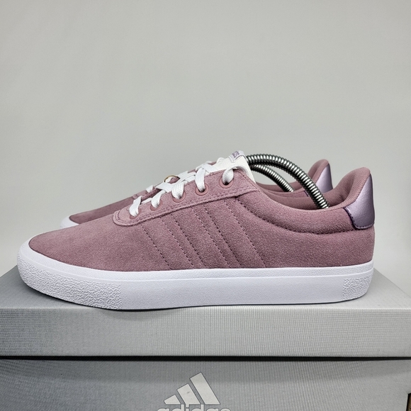 New Adidas Vulcraid3R Women's Skate Boarding Shoes Size 10 - Picture 2 of 7